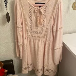 NWOT Weavers Girls dress M